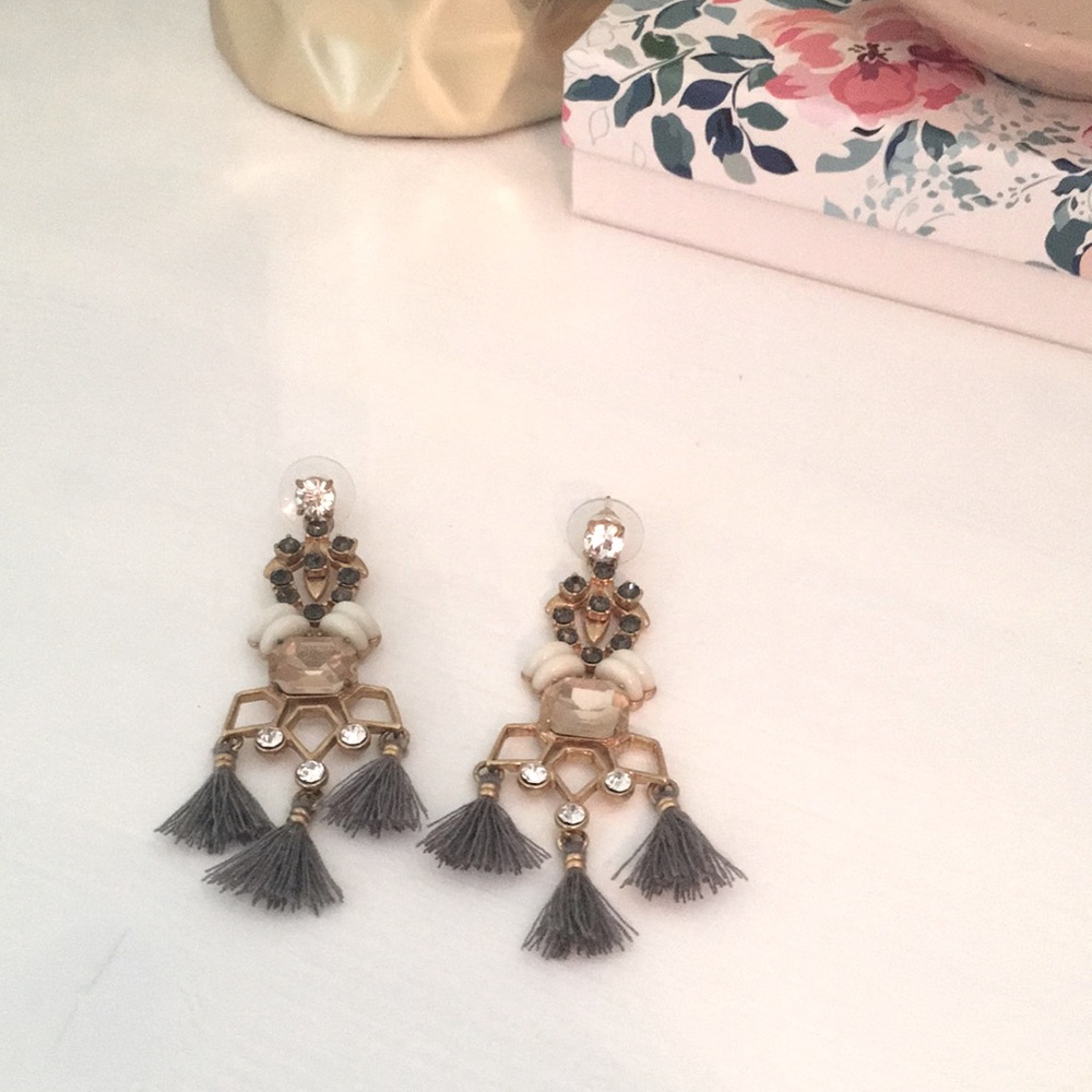 Stella and Dot Nila Tassel Chandelier Earrings
